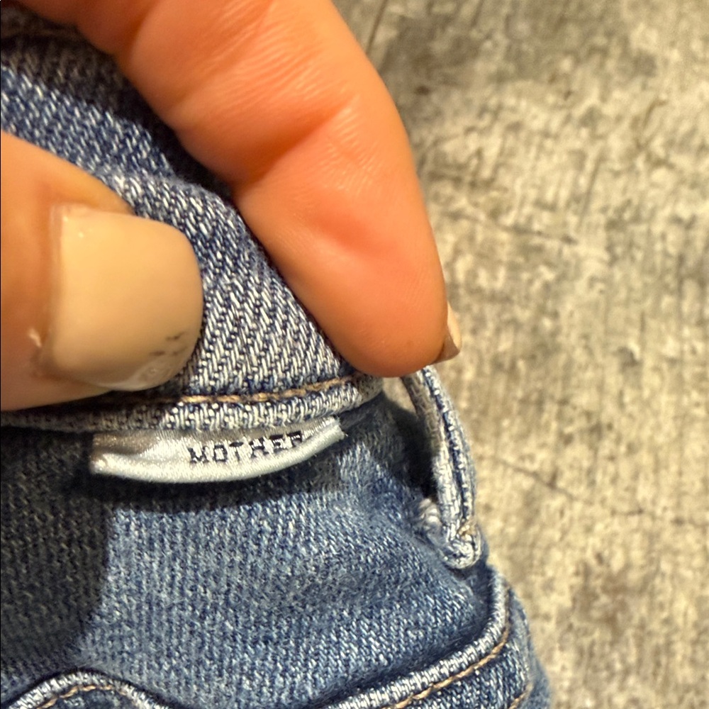 MOTHER The Fly Cut Stunner Ankle Fray Jeans - Picture 5 of 8